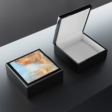 Load image into Gallery viewer, Golden Leaves Jewelry Box